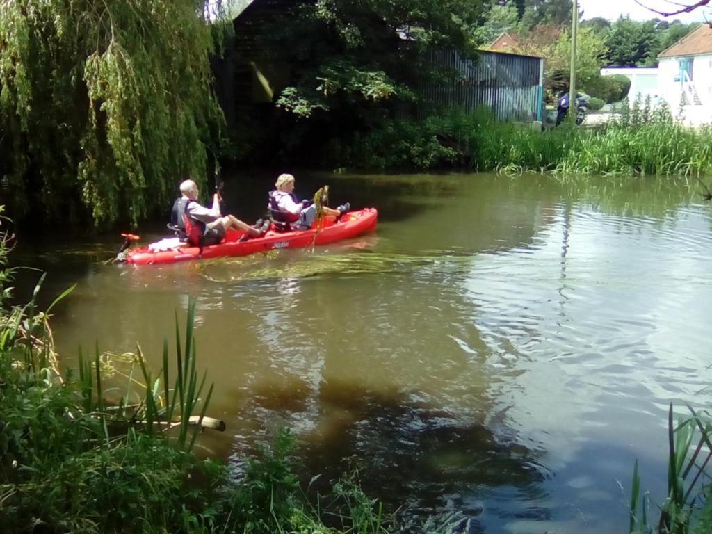Bridge House B&B Coltishall Esterno foto