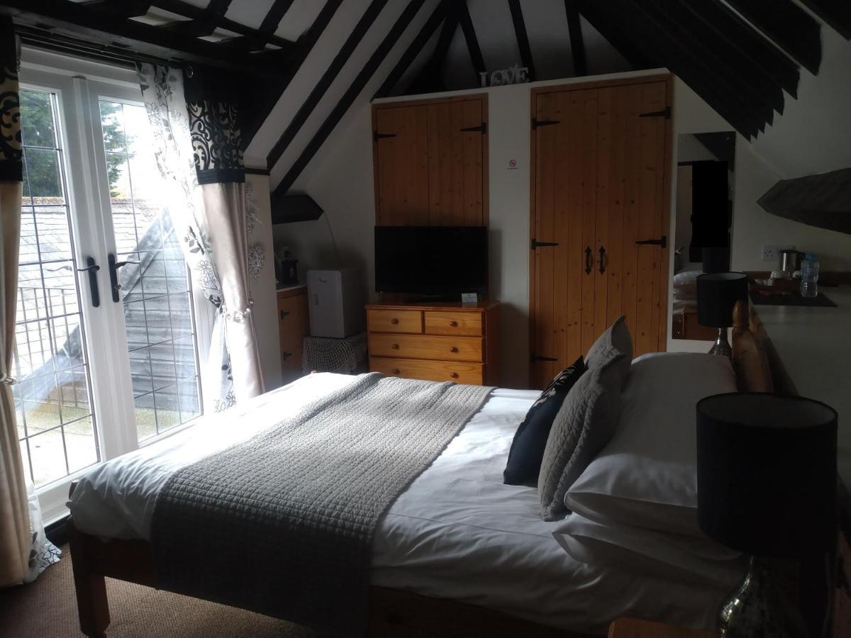 Bridge House B&B Coltishall Esterno foto