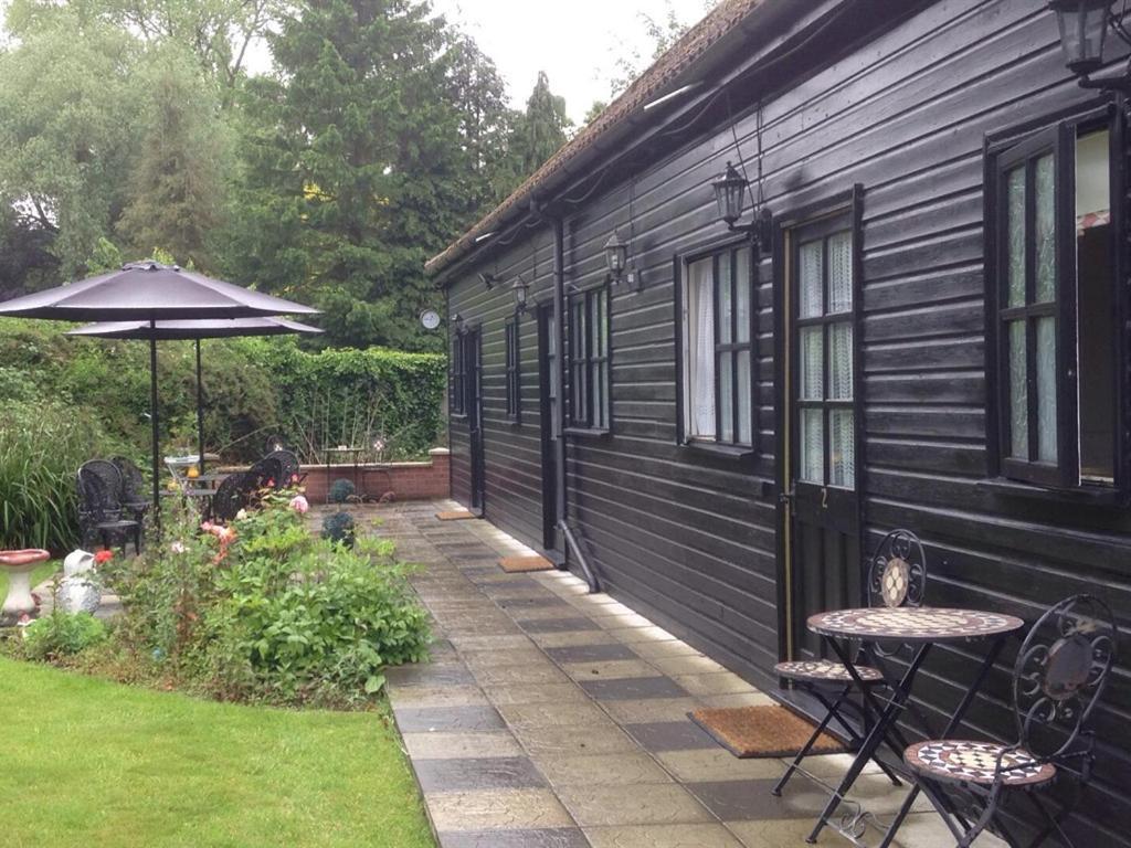 Bridge House B&B Coltishall Esterno foto