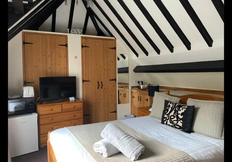 Bridge House B&B Coltishall Esterno foto
